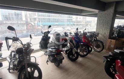 Siteler Pazaryeri'ne Yakın Boş Satılık 4 Katlı Komple Bina