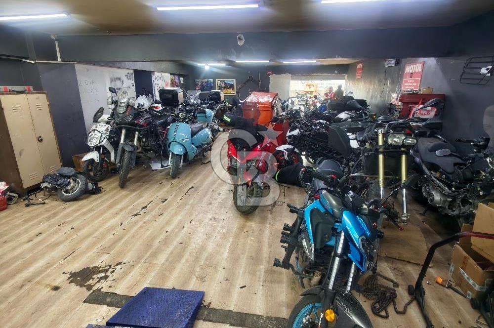 Siteler Pazaryeri'ne Yakın Boş Satılık 4 Katlı Komple Bina