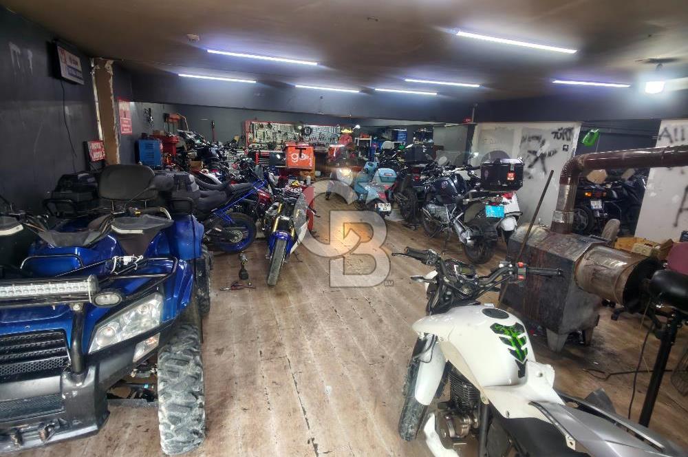 Siteler Pazaryeri'ne Yakın Boş Satılık 4 Katlı Komple Bina