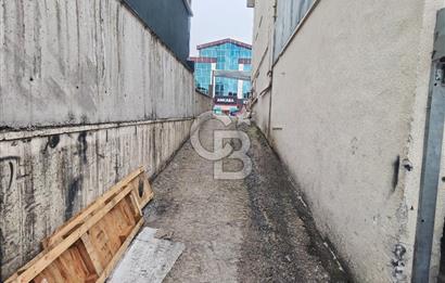 Siteler Pazaryeri'ne Yakın Boş Satılık 4 Katlı Komple Bina