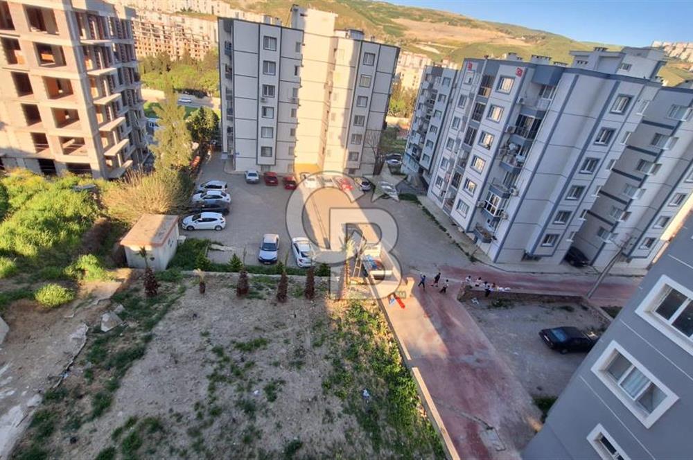 Harmandalı’nın Keyifli Bölgesinde, Masrafsız ve Oturuma Hazır Geniş 1+1!