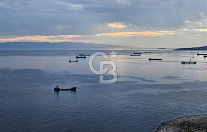 İST MARİNADA MUHTEŞEM MANZARALI KAÇIRILMAYACAK BOŞ DAİRE/OFİS