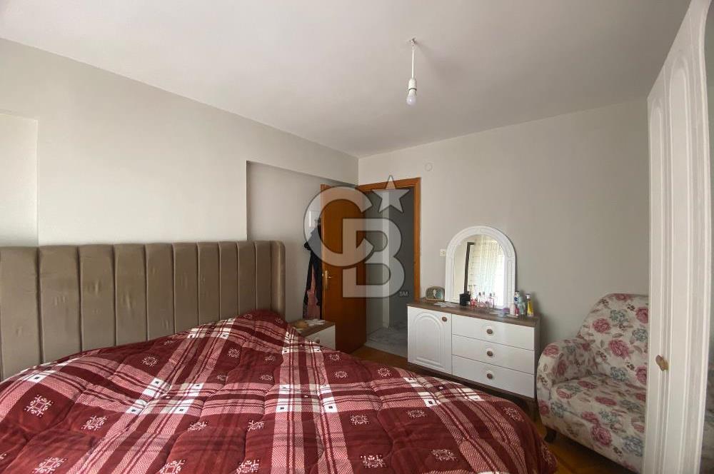 BOSTANLI AKBANK SOKAĞINDASAHİLE TRAMVAYA YAKIN SATILIK 3+1 DAİRE