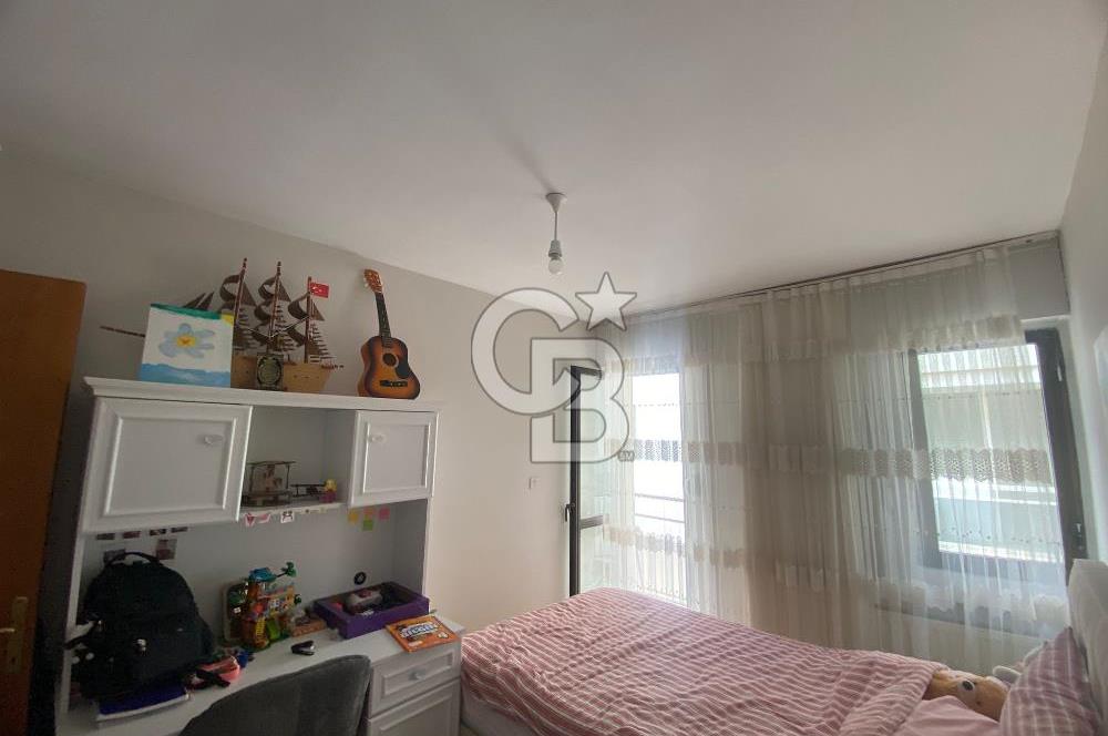 BOSTANLI AKBANK SOKAĞINDASAHİLE TRAMVAYA YAKIN SATILIK 3+1 DAİRE