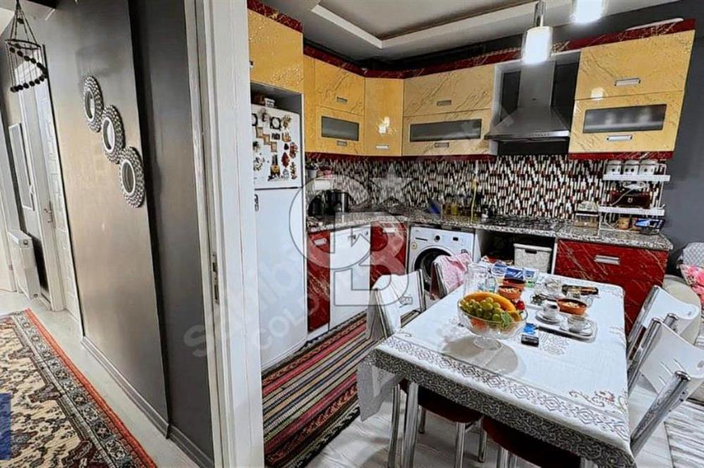 KARABAĞLAR AYDIN MAHALLESİNDE MERKEZİ KONUMDA 2+1 DAİRE