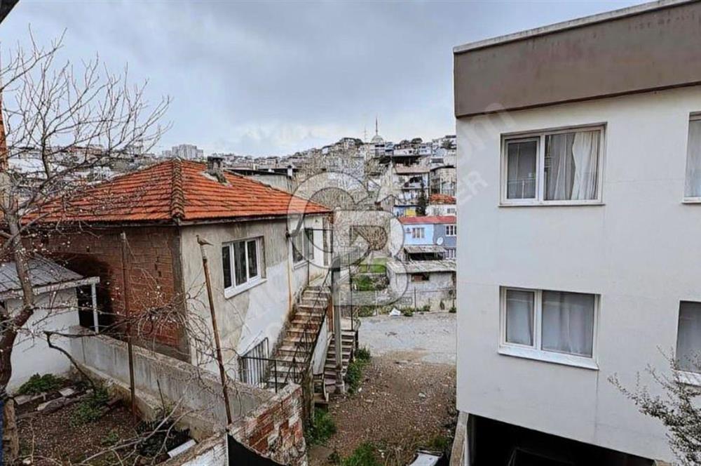 KARABAĞLAR AYDIN MAHALLESİNDE MERKEZİ KONUMDA 2+1 DAİRE