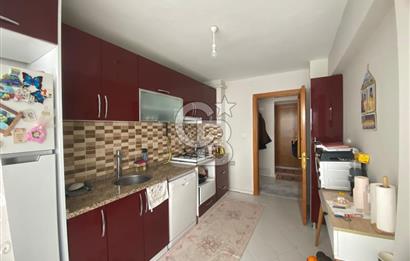 BOSTANLI AKBANK SOKAĞINDASAHİLE TRAMVAYA YAKIN SATILIK 3+1 DAİRE