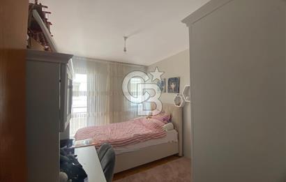 BOSTANLI AKBANK SOKAĞINDASAHİLE TRAMVAYA YAKIN SATILIK 3+1 DAİRE