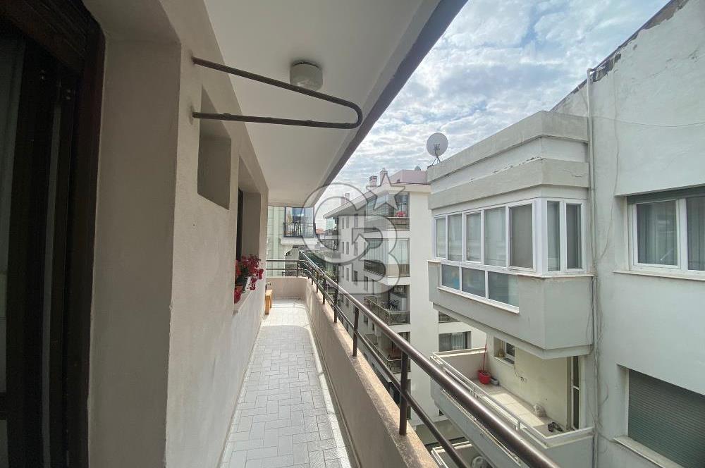 BOSTANLI AKBANK SOKAĞINDASAHİLE TRAMVAYA YAKIN SATILIK 3+1 DAİRE