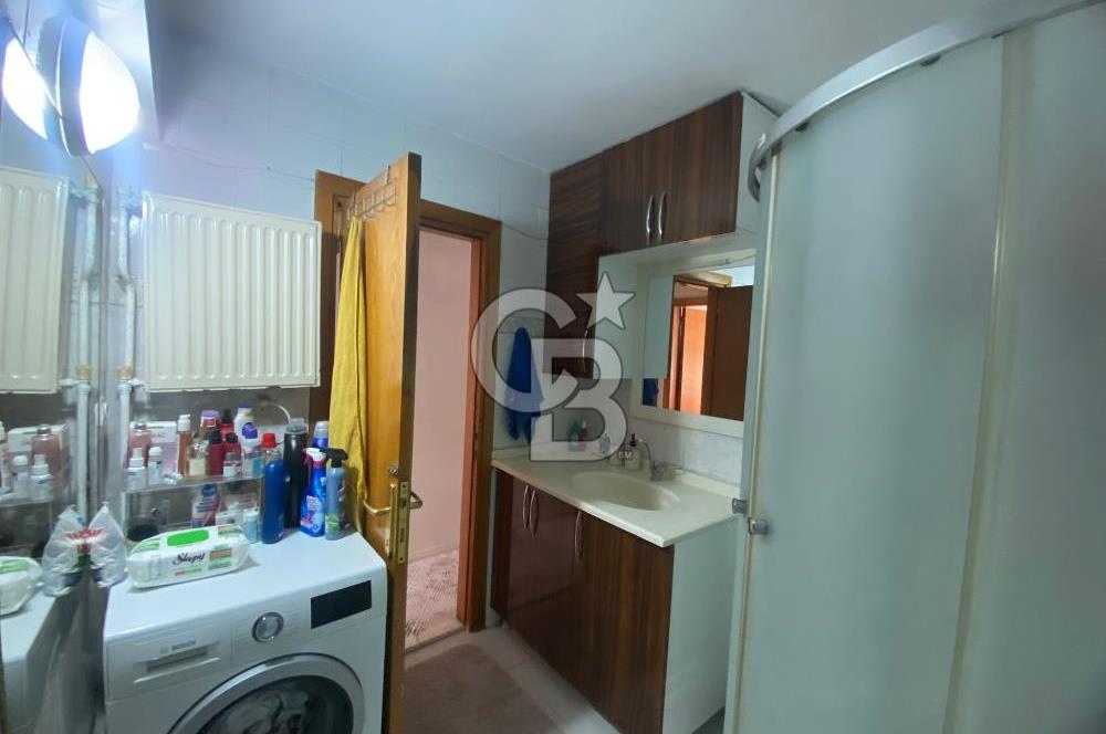 BOSTANLI AKBANK SOKAĞINDASAHİLE TRAMVAYA YAKIN SATILIK 3+1 DAİRE