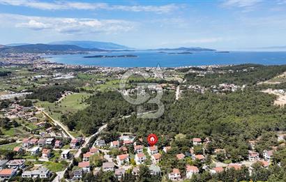 Urla Kalabak Çamlıbel Sitesinde 780 m² Arsa İçinde 3+1 Villa