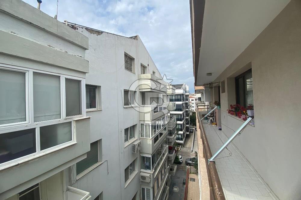 BOSTANLI AKBANK SOKAĞINDASAHİLE TRAMVAYA YAKIN SATILIK 3+1 DAİRE