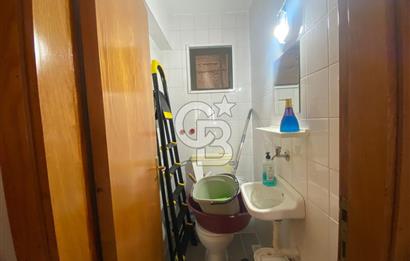 BOSTANLI AKBANK SOKAĞINDASAHİLE TRAMVAYA YAKIN SATILIK 3+1 DAİRE