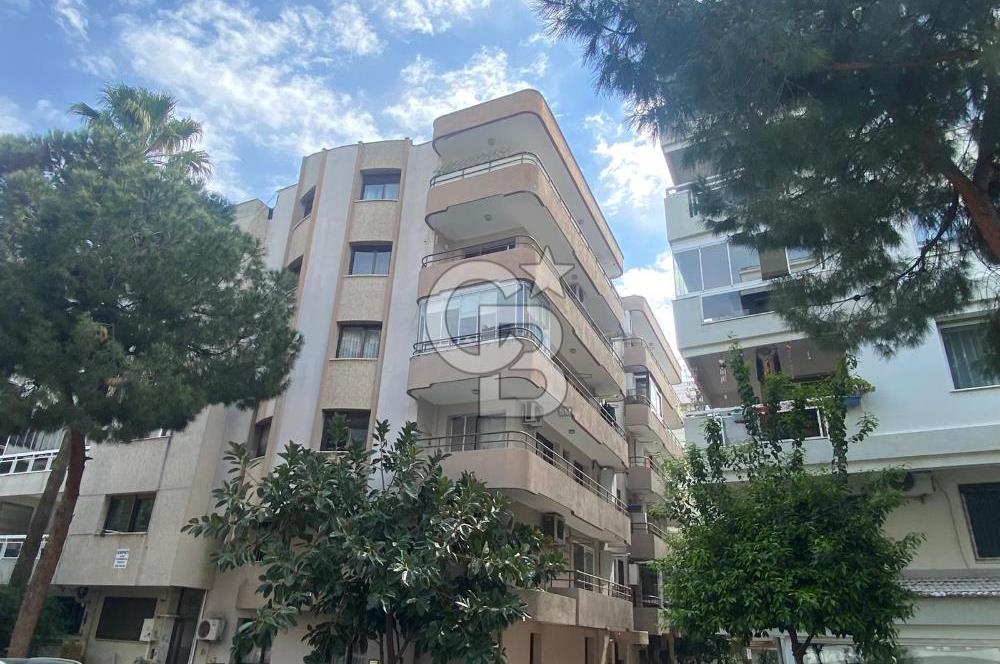 BOSTANLI AKBANK SOKAĞINDASAHİLE TRAMVAYA YAKIN SATILIK 3+1 DAİRE