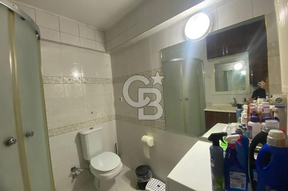 BOSTANLI AKBANK SOKAĞINDASAHİLE TRAMVAYA YAKIN SATILIK 3+1 DAİRE