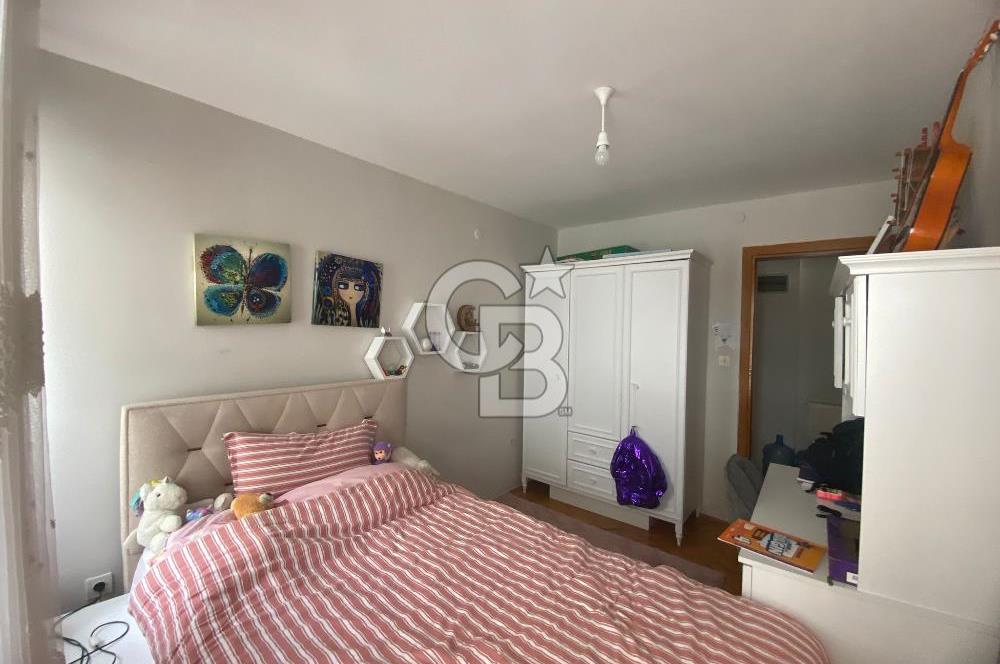 BOSTANLI AKBANK SOKAĞINDASAHİLE TRAMVAYA YAKIN SATILIK 3+1 DAİRE