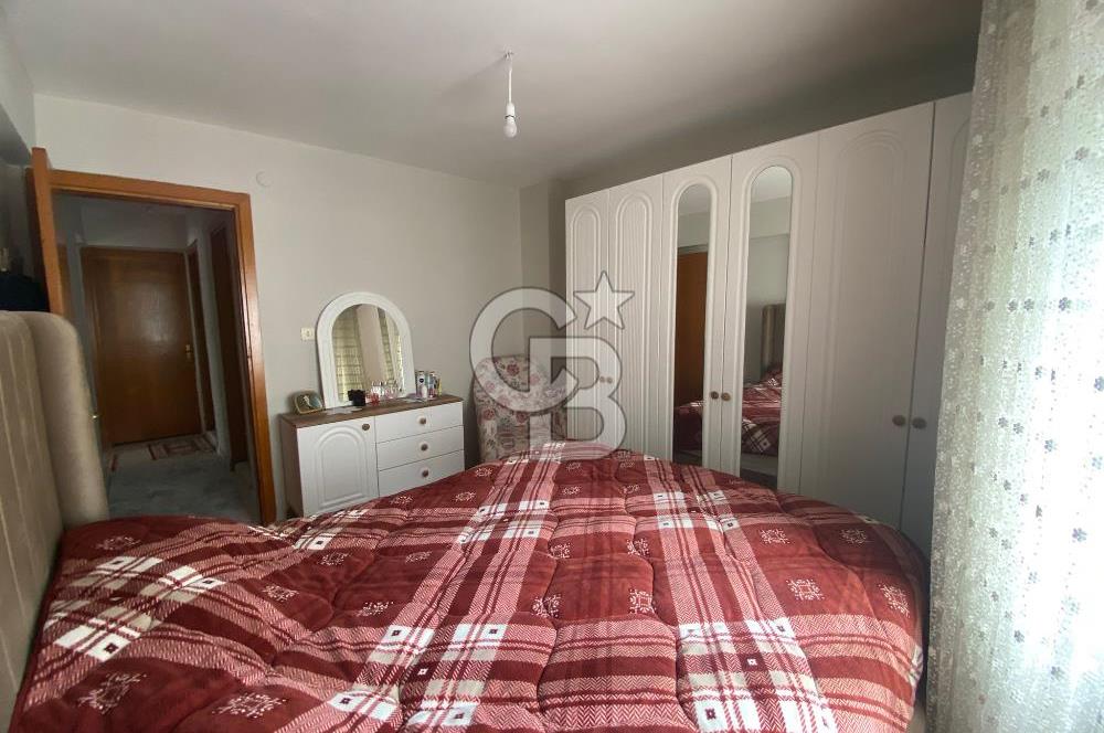 BOSTANLI AKBANK SOKAĞINDASAHİLE TRAMVAYA YAKIN SATILIK 3+1 DAİRE