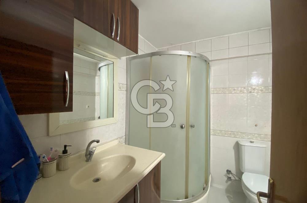 BOSTANLI AKBANK SOKAĞINDASAHİLE TRAMVAYA YAKIN SATILIK 3+1 DAİRE