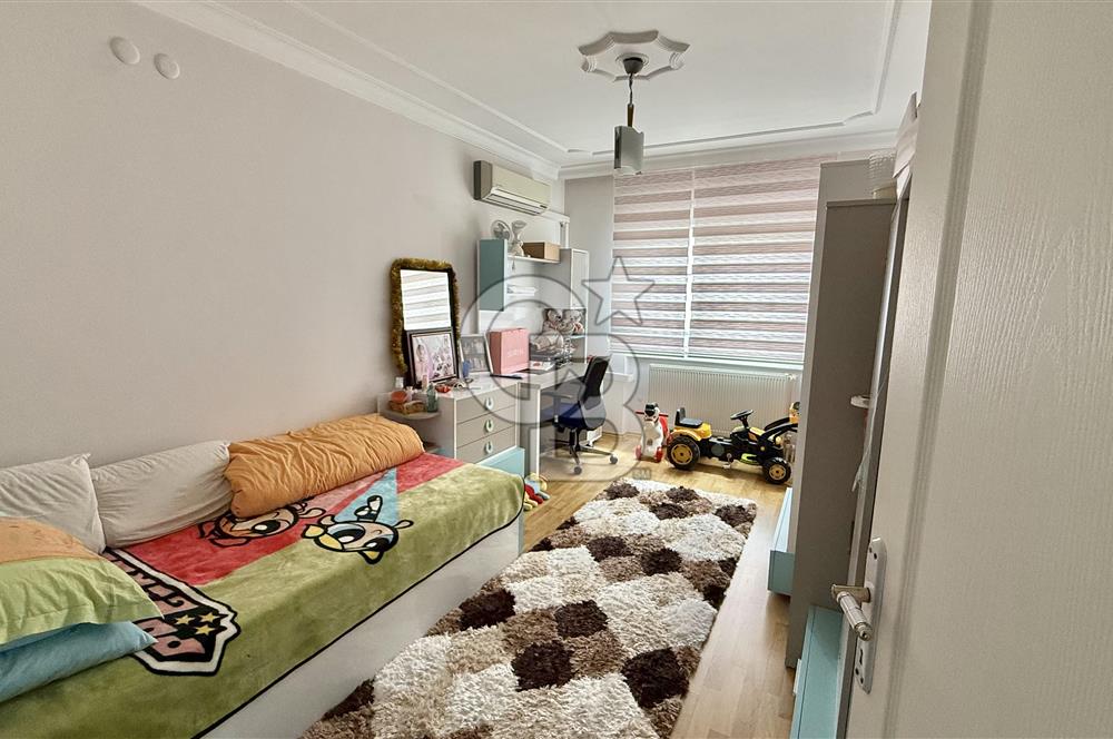 Bahçelievler’de 3+1 125 m2 Asansörlü Geniş Daire