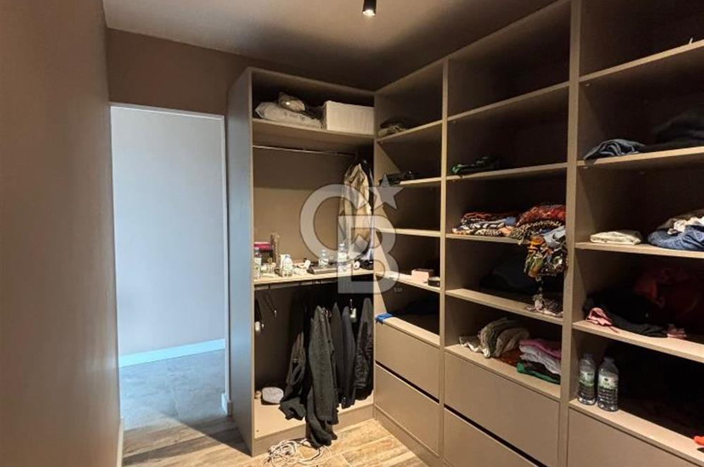 MEBUSKENT SİTESİNDE KAPALI HAVUZLU LÜKS SATILIK VİLLA