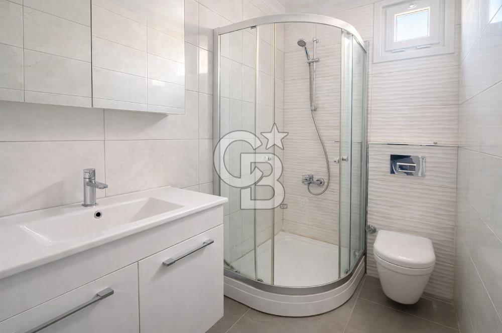 FENERBAHÇE,CEMİL TOPUZLU CADDESİ ÜZERİNDE 135 M2 3+1