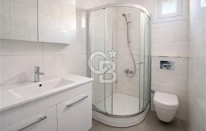 FENERBAHÇE,CEMİL TOPUZLU CADDESİ ÜZERİNDE 135 M2 3+1