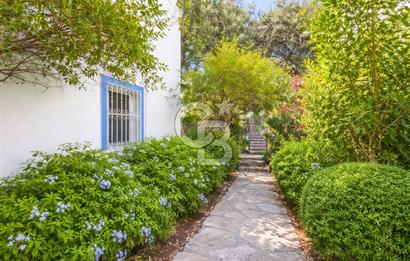 BODRUM,ESKİÇEŞMEDE MARİNA'YA YAKIN BAHÇELİ DUBLEKS VİLLA 150 M2