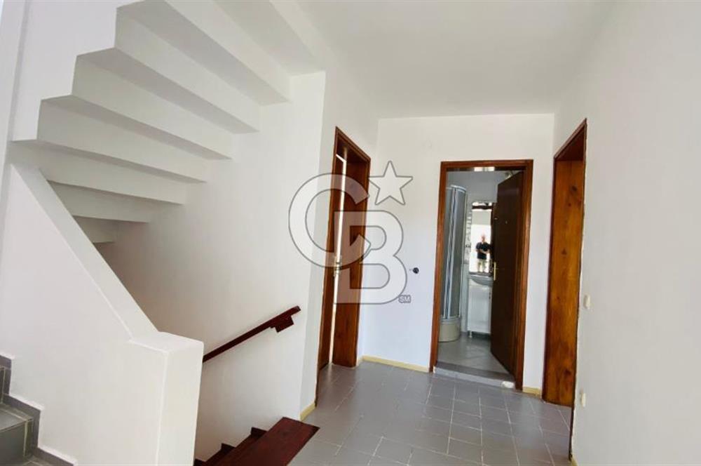 BODRUM,ESKİÇEŞMEDE MARİNA'YA YAKIN BAHÇELİ DUBLEKS VİLLA 150 M2