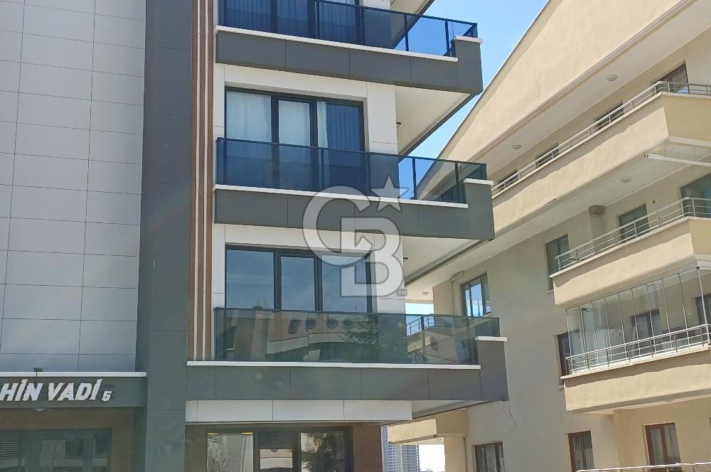 TURAN GÜNEŞ BULVARI YILDIZ KULE YAKINI SATILIK 2+1 SATILIK DAİRE.