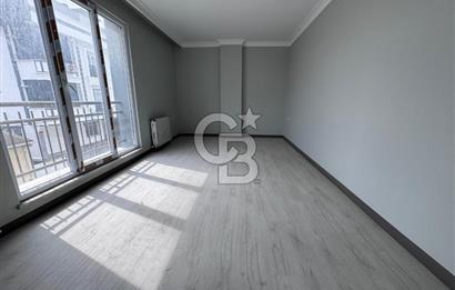 ARNAVUTKÖY VADİPARKTA SATILIK 3+1 ARA KAT DAİRE