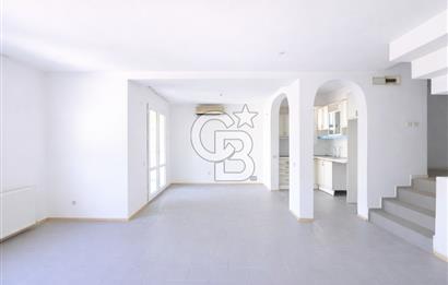 BODRUM,ESKİÇEŞMEDE MARİNA'YA YAKIN BAHÇELİ DUBLEKS VİLLA 150 M2