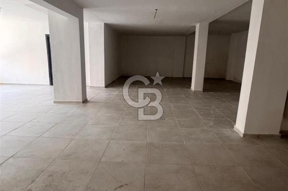 ARNAVUTKÖY MUSTAFA KEMAL PAŞA MAH. KİRALIK 270 m2 GİRİŞ DÜKKAN