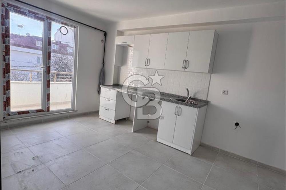 ARNAVUTKÖY MUSTAFA KEMAL PAŞA MAH. KİRALIK 270 m2 GİRİŞ DÜKKAN