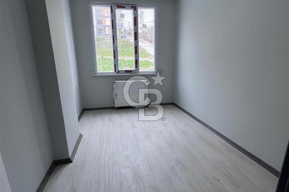 ARNAVUTKÖY VADİPARKTA SATILIK 3+1 ARA KAT DAİRE