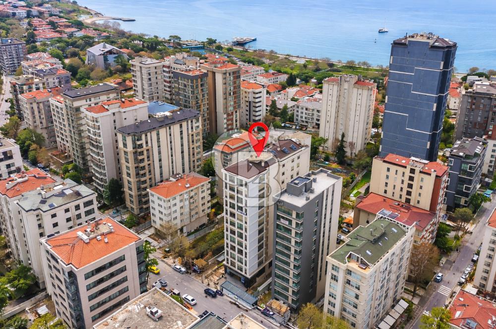 FENERBAHÇE,CEMİL TOPUZLU CADDESİ ÜZERİNDE 135 M2 3+1