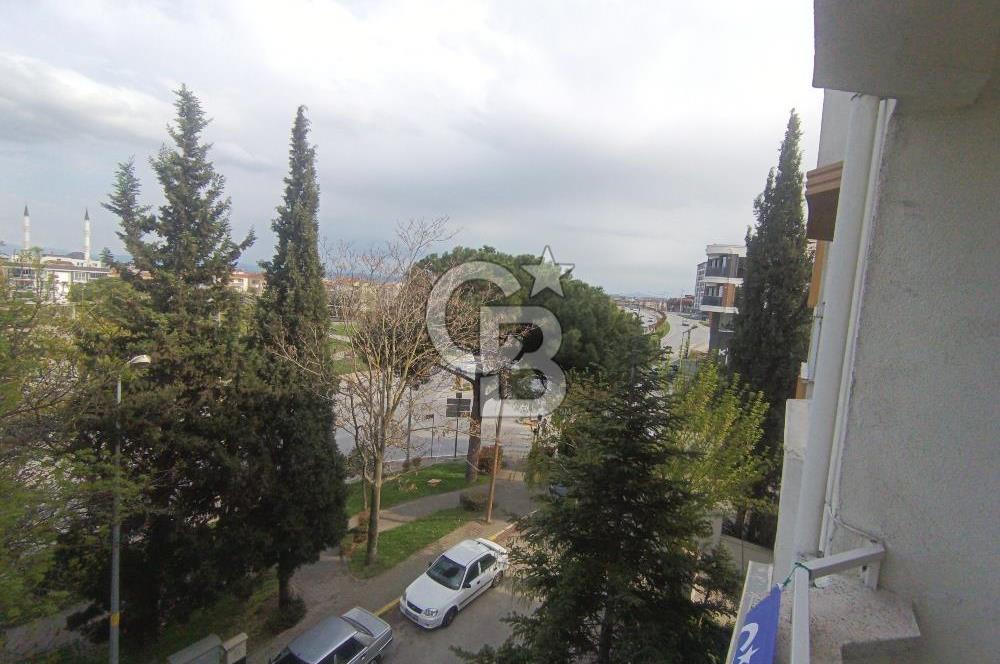CB Leader'dan Kasaplar Mah. İzmir Cad. Üstü Kiralık 3+1 Daire