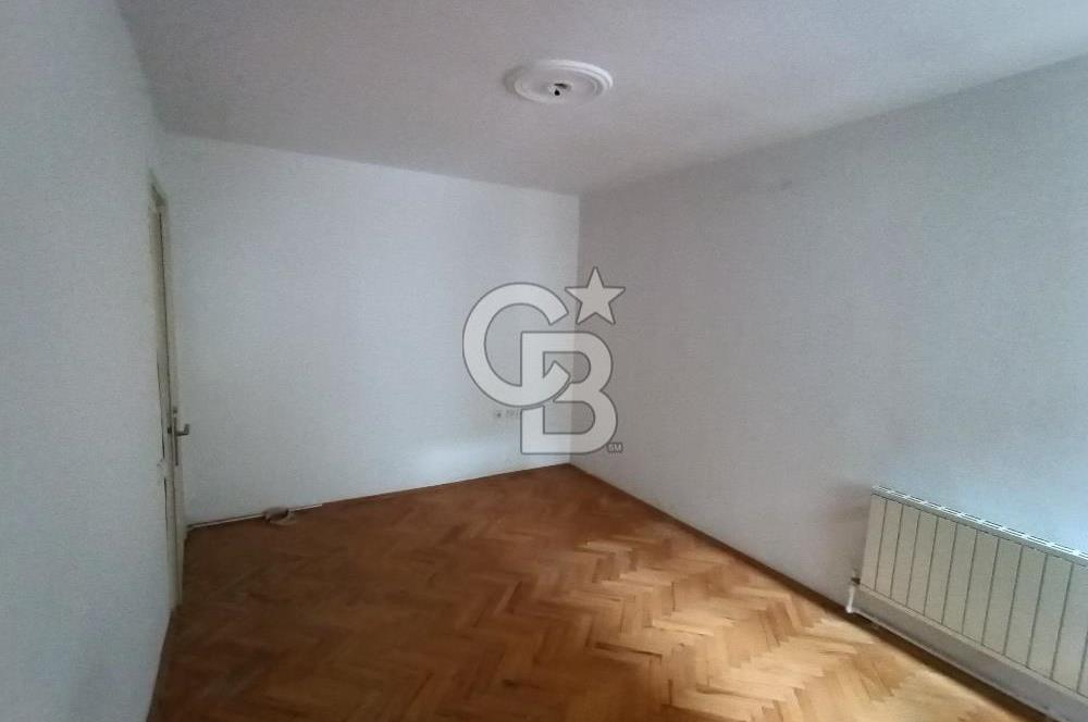 CB Leader'dan Kasaplar Mah. İzmir Cad. Üstü Kiralık 3+1 Daire