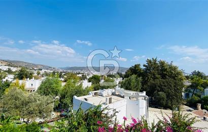 BODRUM,ESKİÇEŞMEDE MARİNA'YA YAKIN BAHÇELİ DUBLEKS VİLLA 150 M2