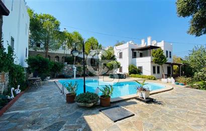 BODRUM,ESKİÇEŞMEDE MARİNA'YA YAKIN BAHÇELİ DUBLEKS VİLLA 150 M2