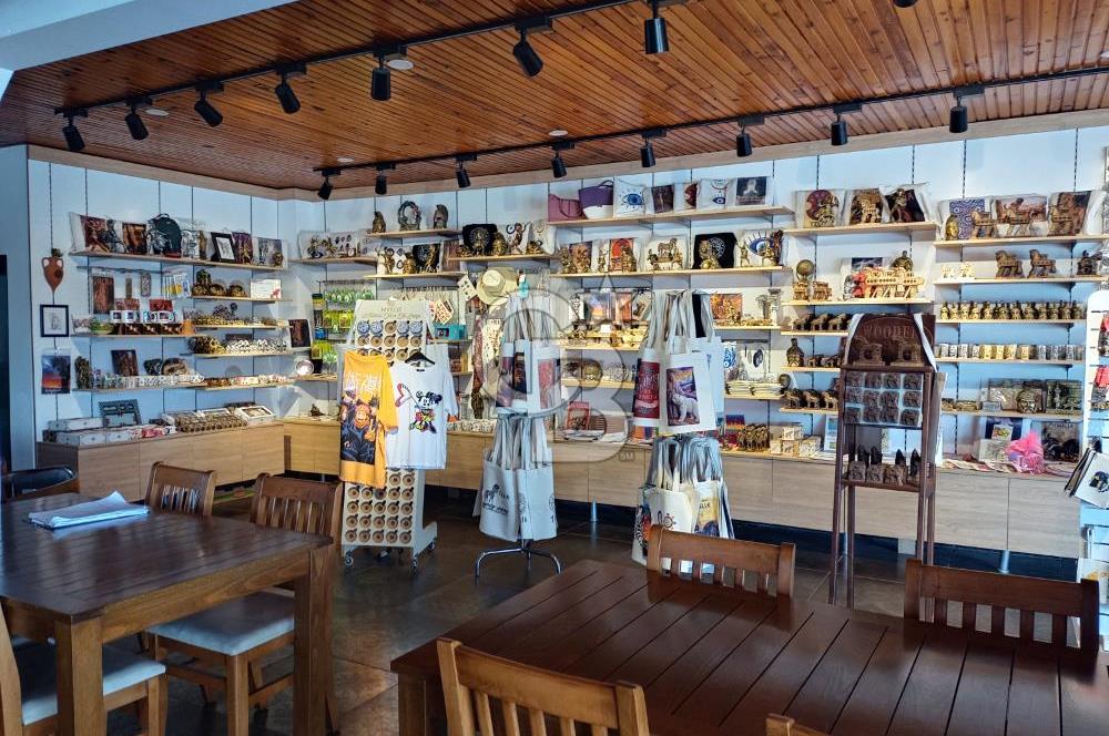 ÇANAKKALE TROYA ANTİK ŞEHRİ YOLU ÜZERİNDE SATILIK İŞLETME BİNASI