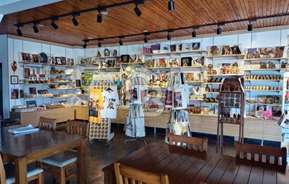 ÇANAKKALE TROYA ANTİK ŞEHRİ YOLU ÜZERİNDE SATILIK İŞLETME BİNASI