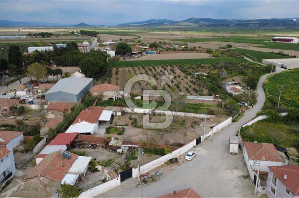 BERGAMA AĞAĞIKIRIKLAR'DA KÖY İÇİ (1246 m²) SATILIK ARSA