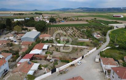 BERGAMA AĞAĞIKIRIKLAR'DA KÖY İÇİ (1246 m²) SATILIK ARSA