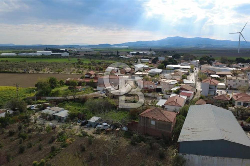 BERGAMA AĞAĞIKIRIKLAR'DA KÖY İÇİ (1246 m²) SATILIK ARSA