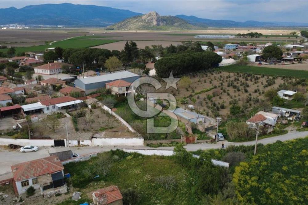 BERGAMA AĞAĞIKIRIKLAR'DA KÖY İÇİ (1246 m²) SATILIK ARSA