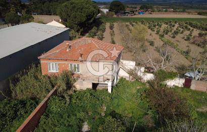 BERGAMA AĞAĞIKIRIKLAR'DA KÖY İÇİ (1246 m²) SATILIK ARSA