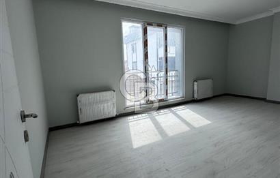 ARNAVUTKÖY VADİPARKTA SATILIK 3+1 ARA KAT DAİRE