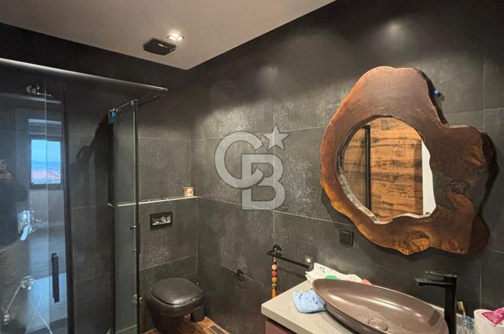 MEBUSKENT SİTESİNDE KAPALI HAVUZLU LÜKS SATILIK VİLLA