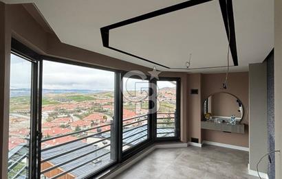 MEBUSKENT SİTESİNDE KAPALI HAVUZLU LÜKS SATILIK VİLLA