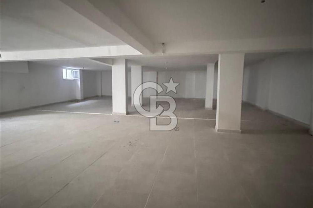 ARNAVUTKÖY MUSTAFA KEMAL PAŞA MAH. KİRALIK 270 m2 B0DRUM DÜKKAN